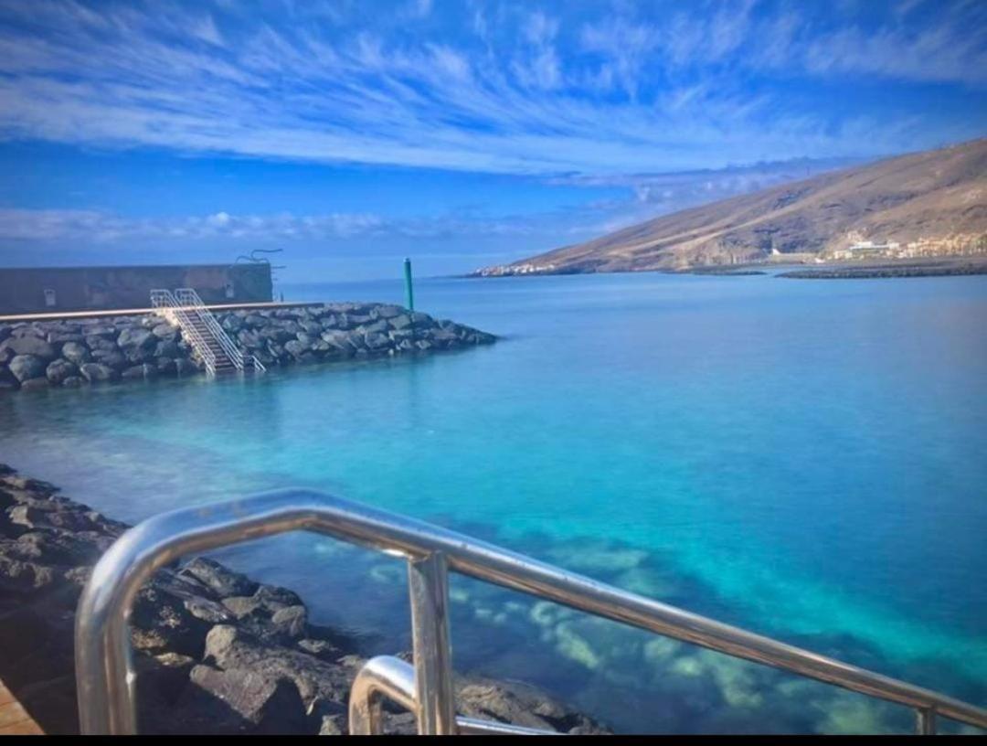 Piso Nuevo En El Puertito De Gueimar Al Lado Del Mar Realizamos Servicio De Excursiones Con Guia Puertito de Guimar Eksteriør bilde